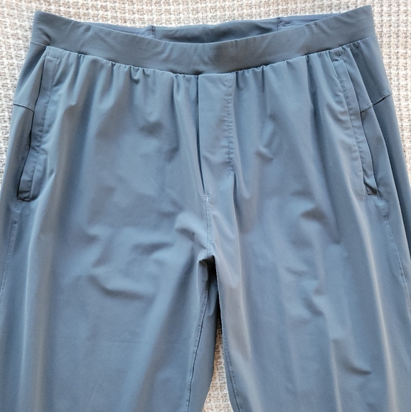 LULULEMON XL - Picture 9 of 16